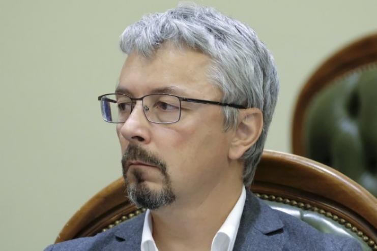 Все будет культура: министр культуры Александр Ткаченко подал в отставку и сообщил причину